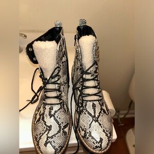 Crown & Ivy Winter Boots